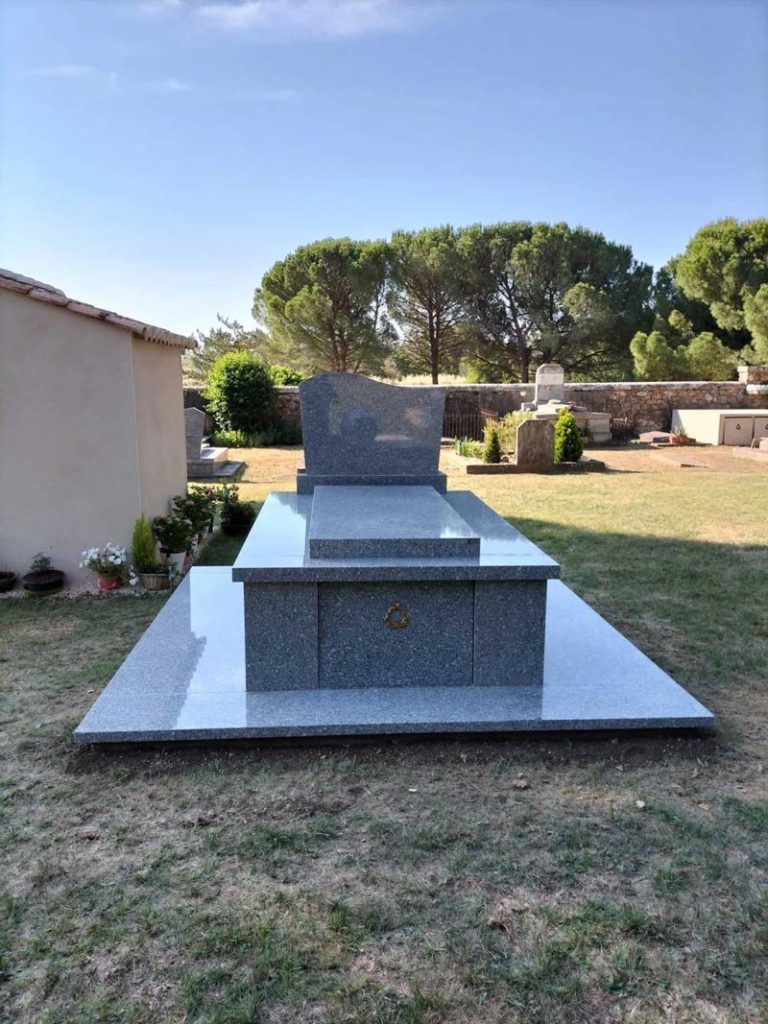 Marbrerie funéraire et décorative dans le 30