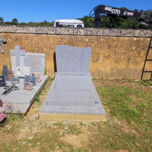 concevoir, restaurer et entretenir des monuments en pierre